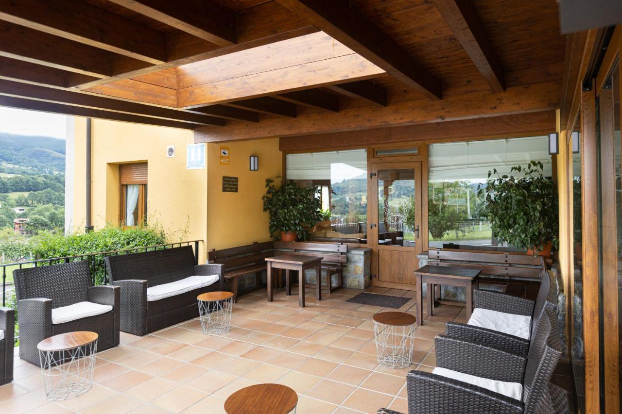 מסטאס דה קון Hotel & Spa Villa De Mestas מראה חיצוני תמונה